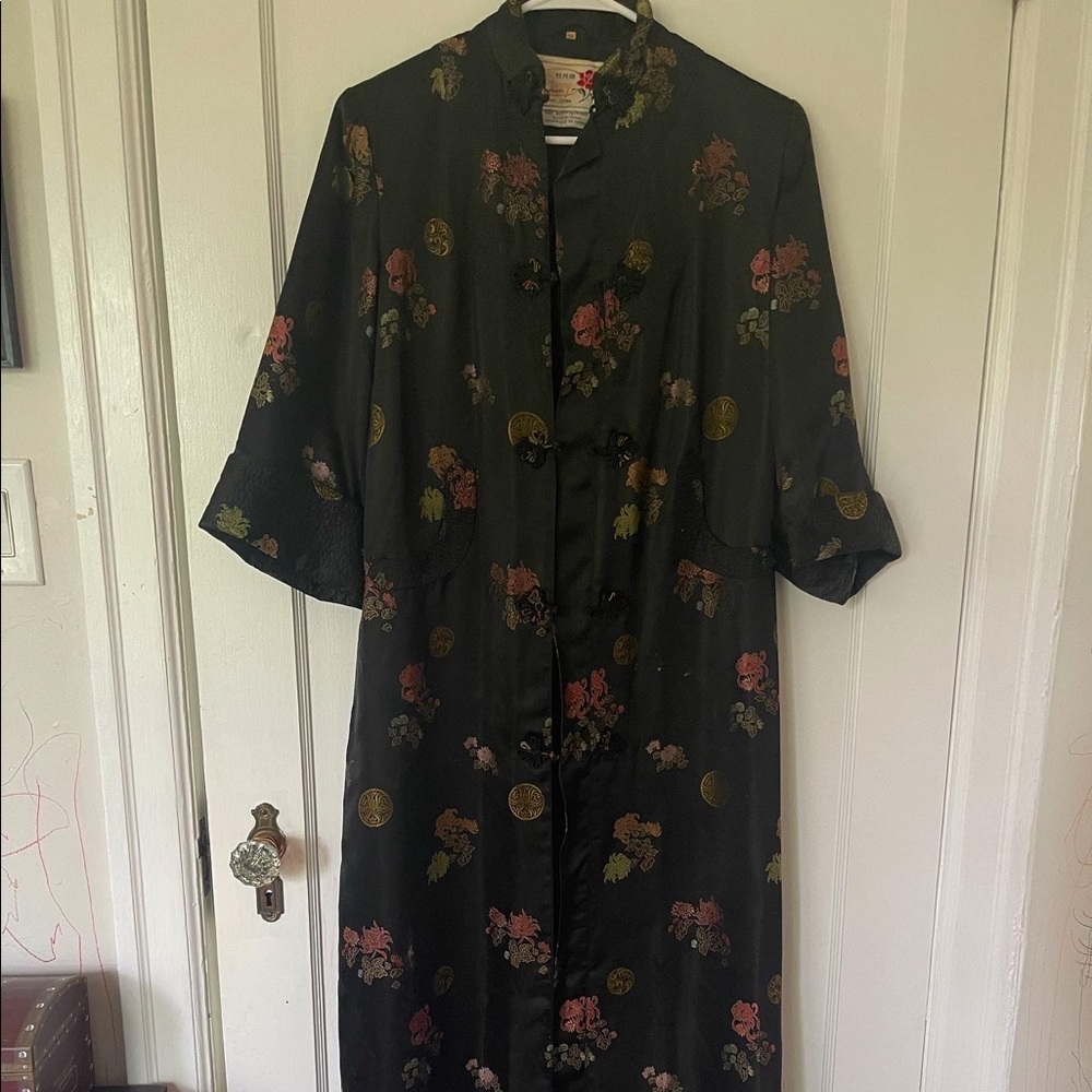 Vintage Chinese robe